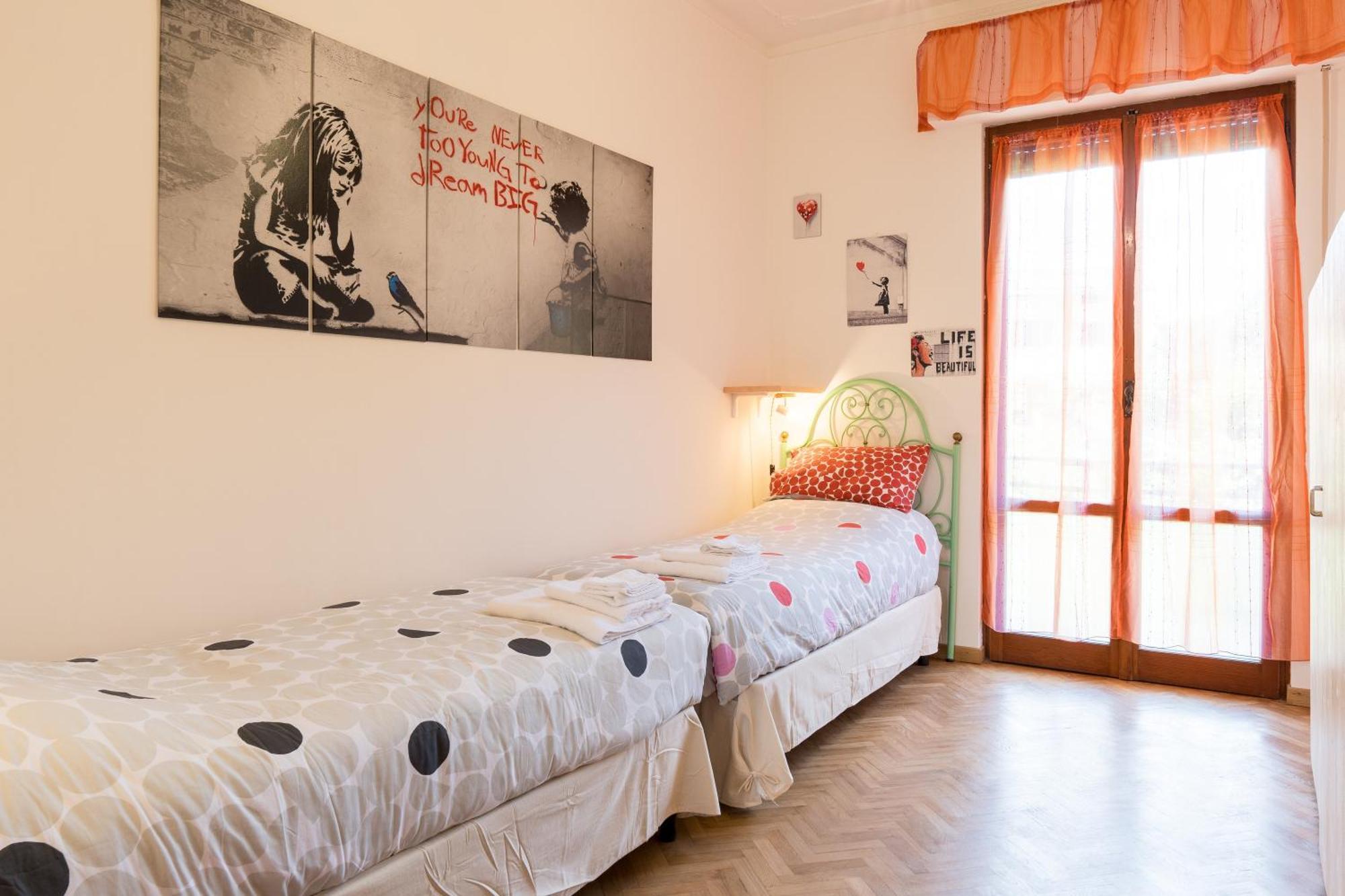 Art Rooms Арецо Екстериор снимка